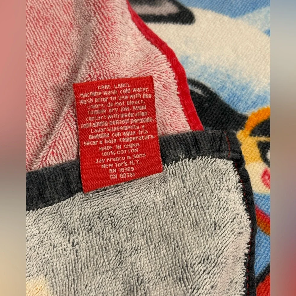 Disney Pixar The Incredibles Beach Towel Cotton Pool Superhero Cartoon VTG Y2K